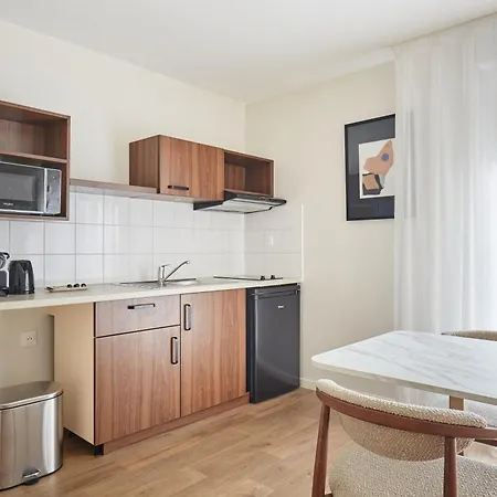 Paris Maurice Ravel Aparthotel *
